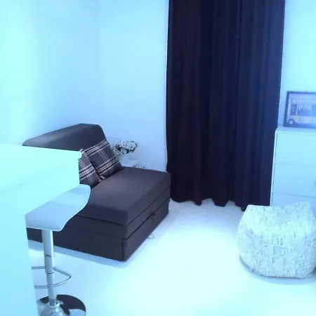 Apartment One Little Star Split
